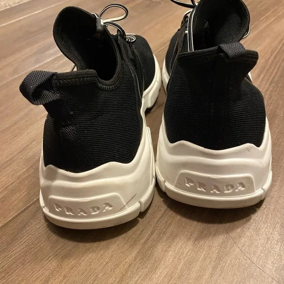 Prada sneakers women’s 40.5 - Picture 5 of 6
